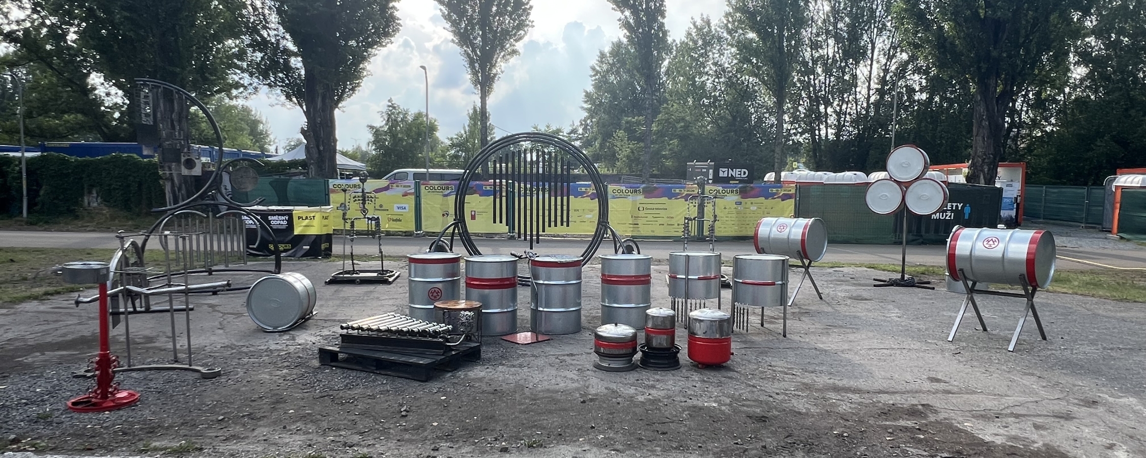 STEEL DRUMS PRO COLOURS OF OSTRAVA A MORAVIA STEEL A MORAVIA STEEL
